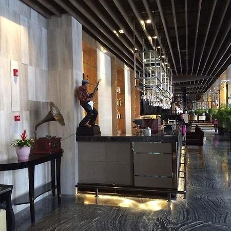 Chengdu Hello Hotel CTU Exterior photo